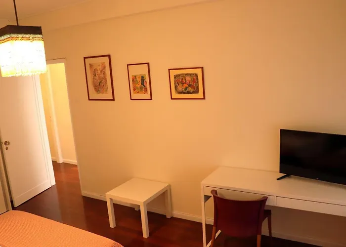 Porto Patricio Apartments